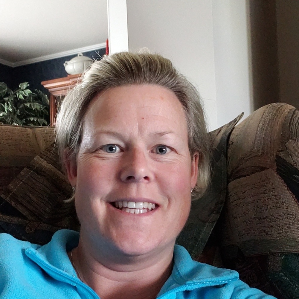 Meet your Posher, Jennifer